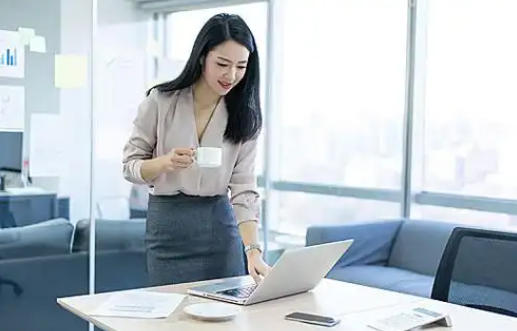 鸡市激光防伪标签公司轮播图1