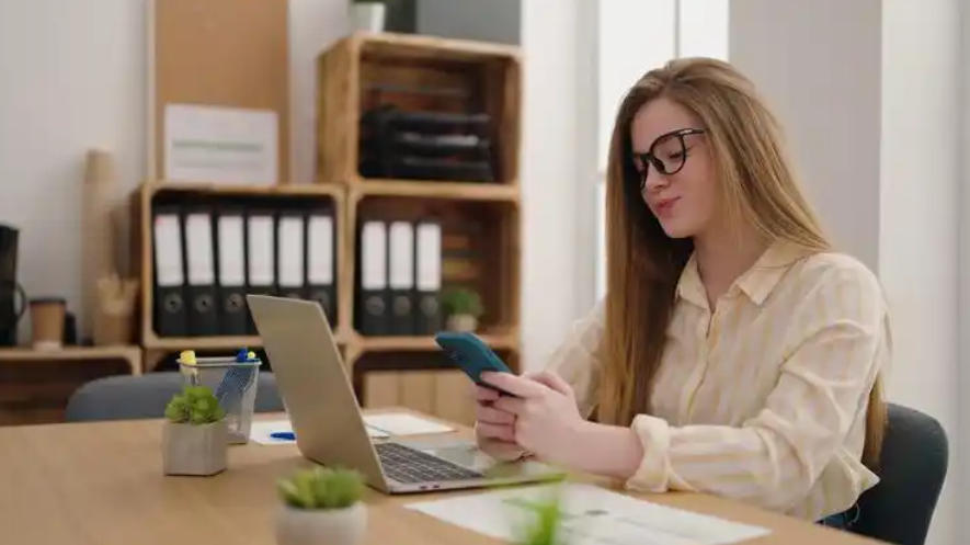 鸡市激光防伪标签公司轮播图3